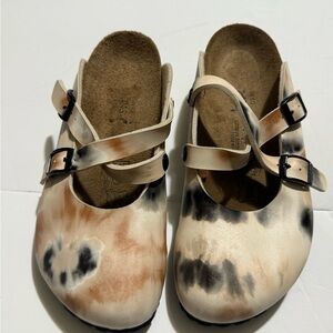 Birkenstock Birkis Dorian Clogs Cream and Black Mules size 7
